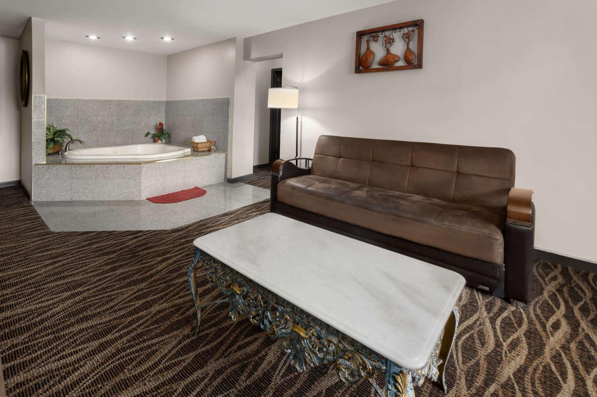 Days Inn By Wyndham Wurtsboro Екстер'єр фото