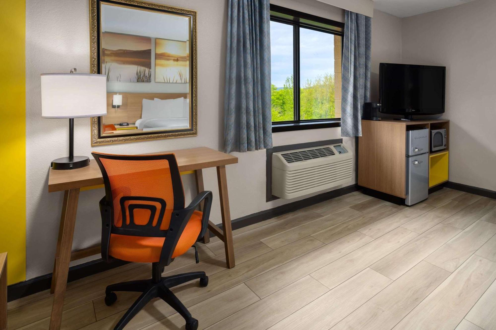 Days Inn By Wyndham Wurtsboro Екстер'єр фото